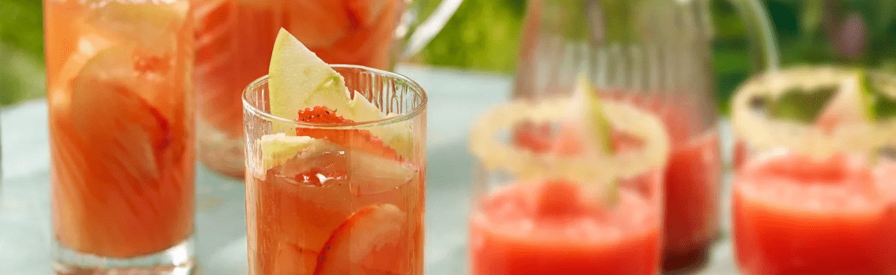 Pineapple & Strawberry Punch Image